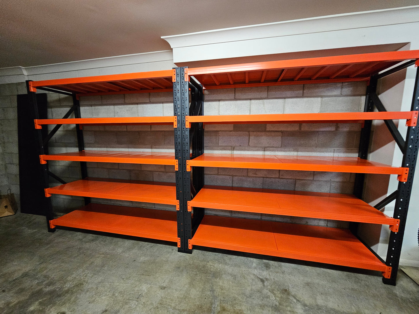 Heavy duty shelving L2mxD0.6xH2m (BLACK+ORANGE)