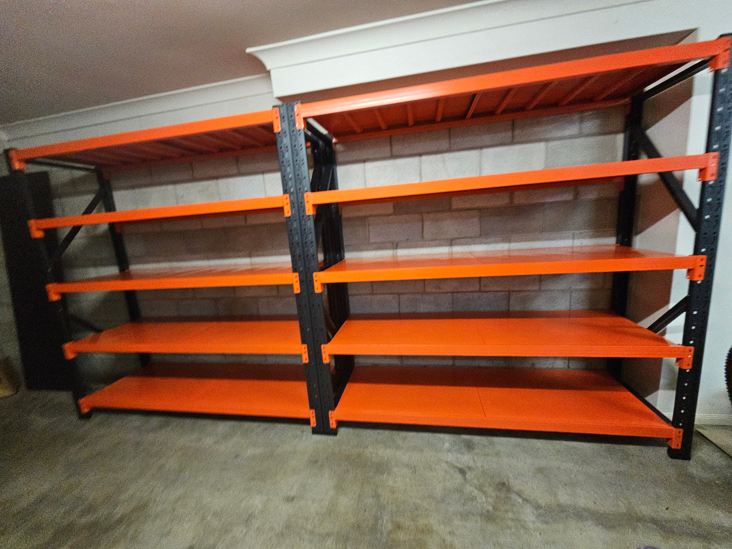 Heavy duty shelving L2mxD0.6xH2m (BLACK+ORANGE)