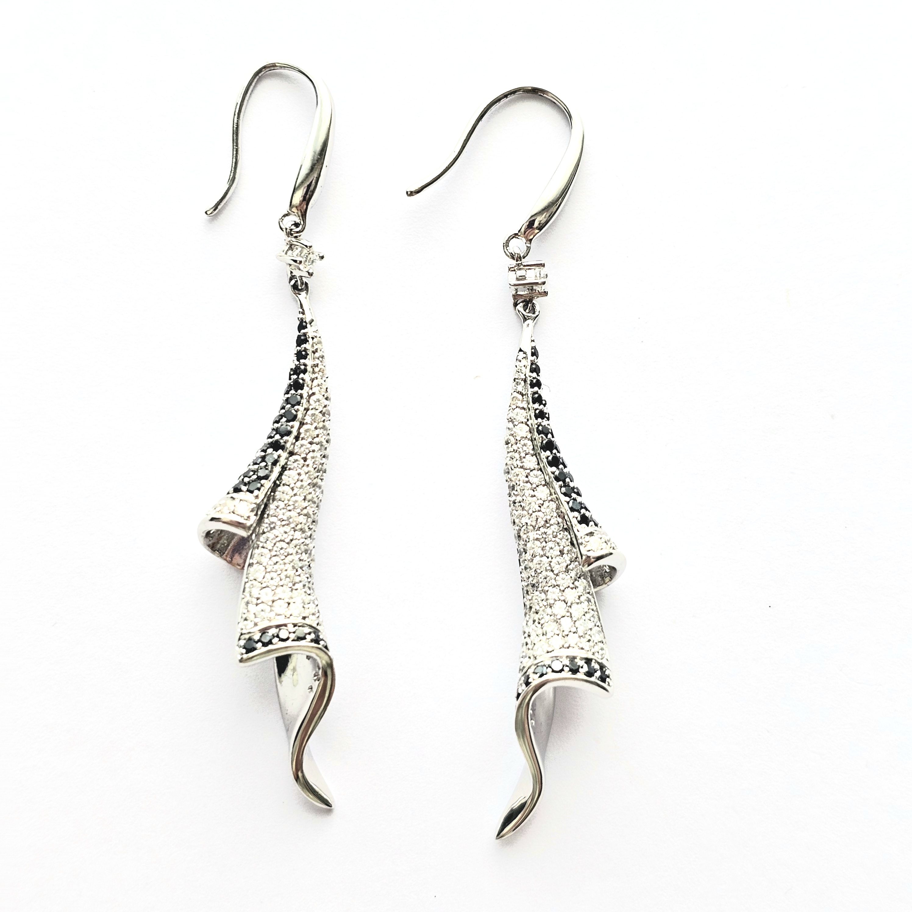 Earrings (Micro-insert)Stamped